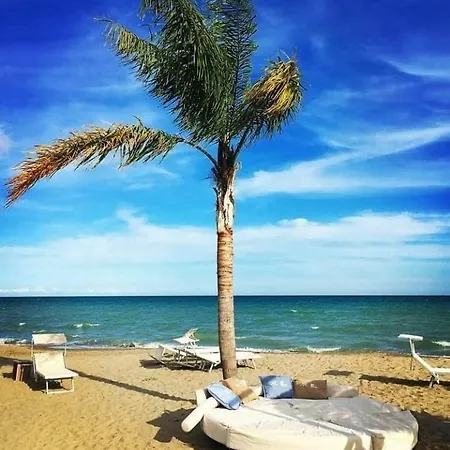 Nyaraló La Lammia Di *